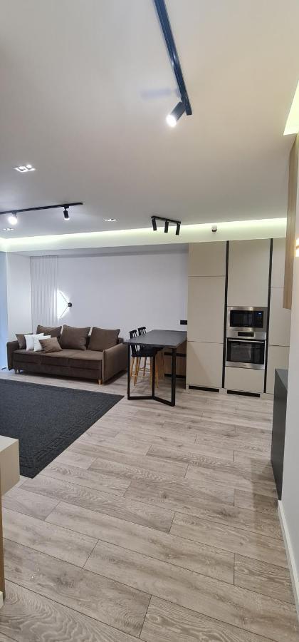 Oasis-Rent Appartement Chişinǎu Buitenkant foto