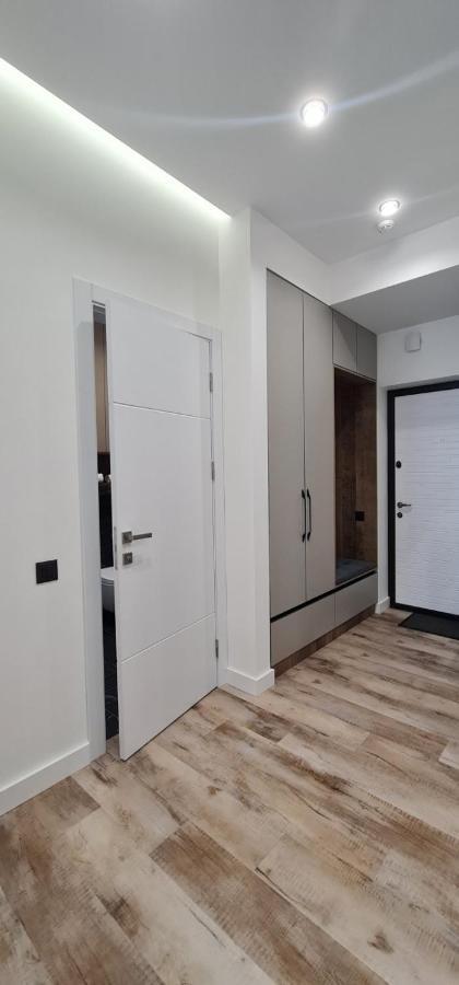 Oasis-Rent Appartement Chişinǎu Buitenkant foto