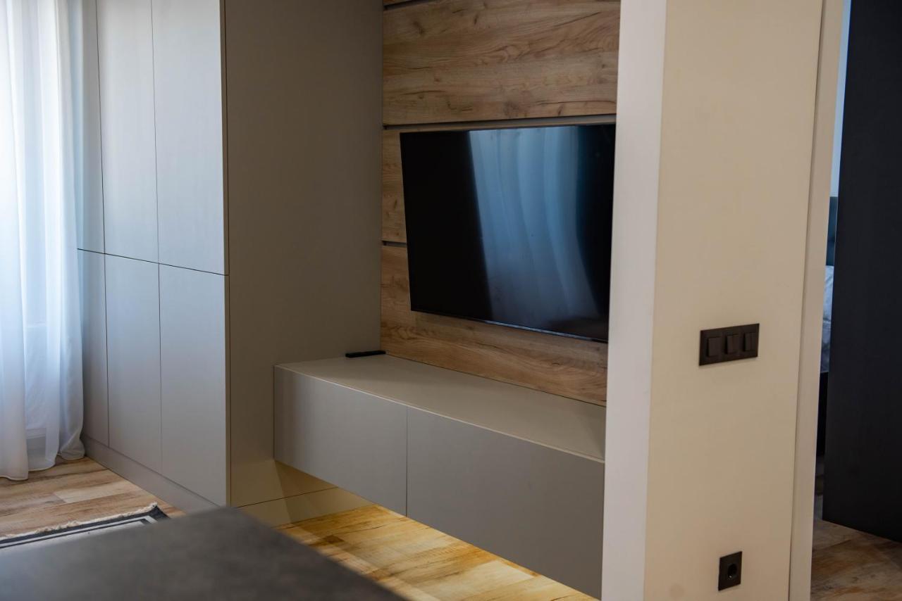 Oasis-Rent Appartement Chişinǎu Buitenkant foto