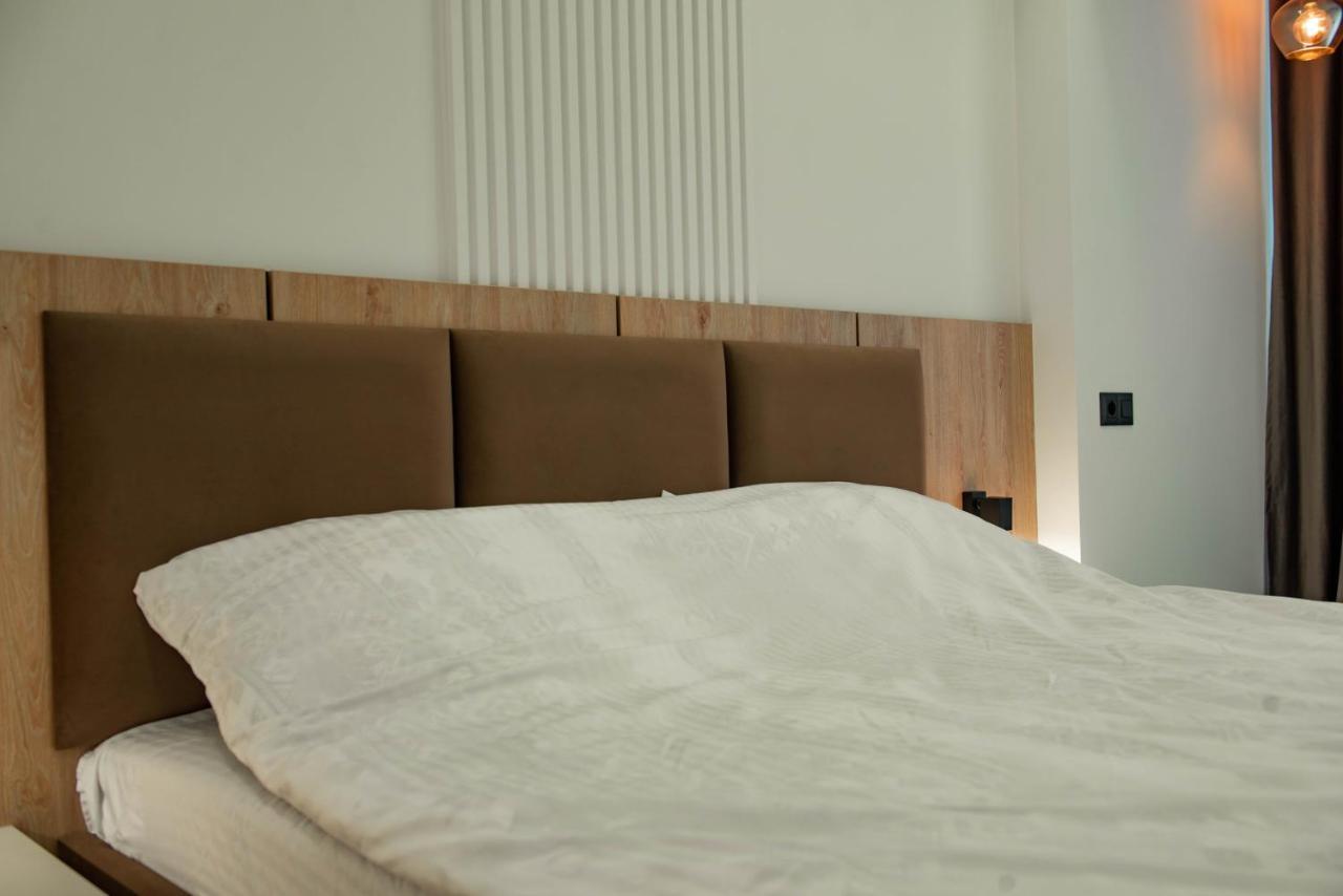 Oasis-Rent Appartement Chişinǎu Buitenkant foto